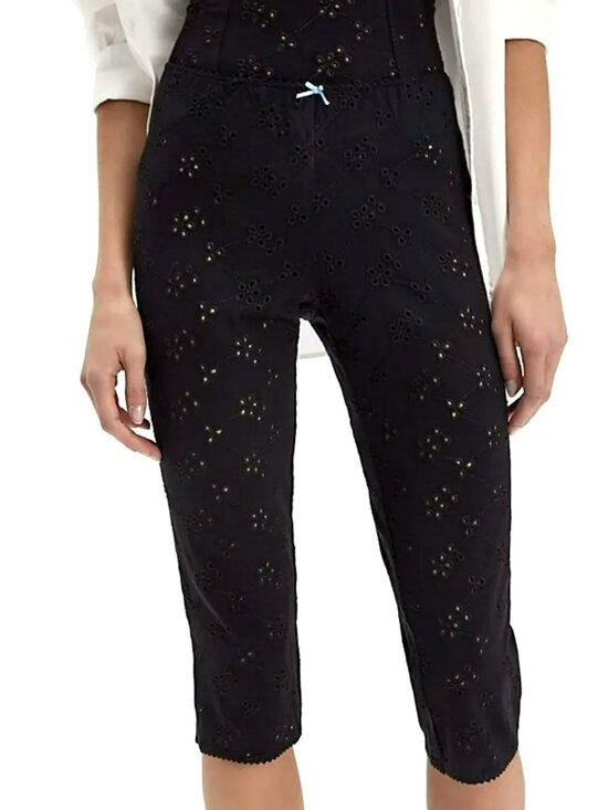 Free People Pants - Free People Black Eyelet Bloom Capri Pants Pull On New